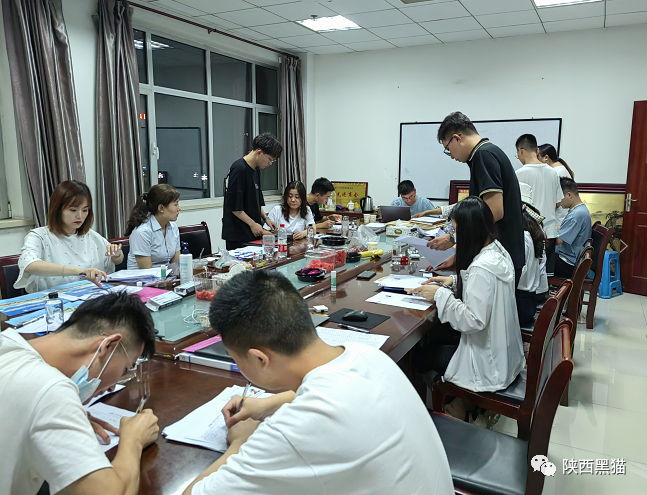 ���w�������P����